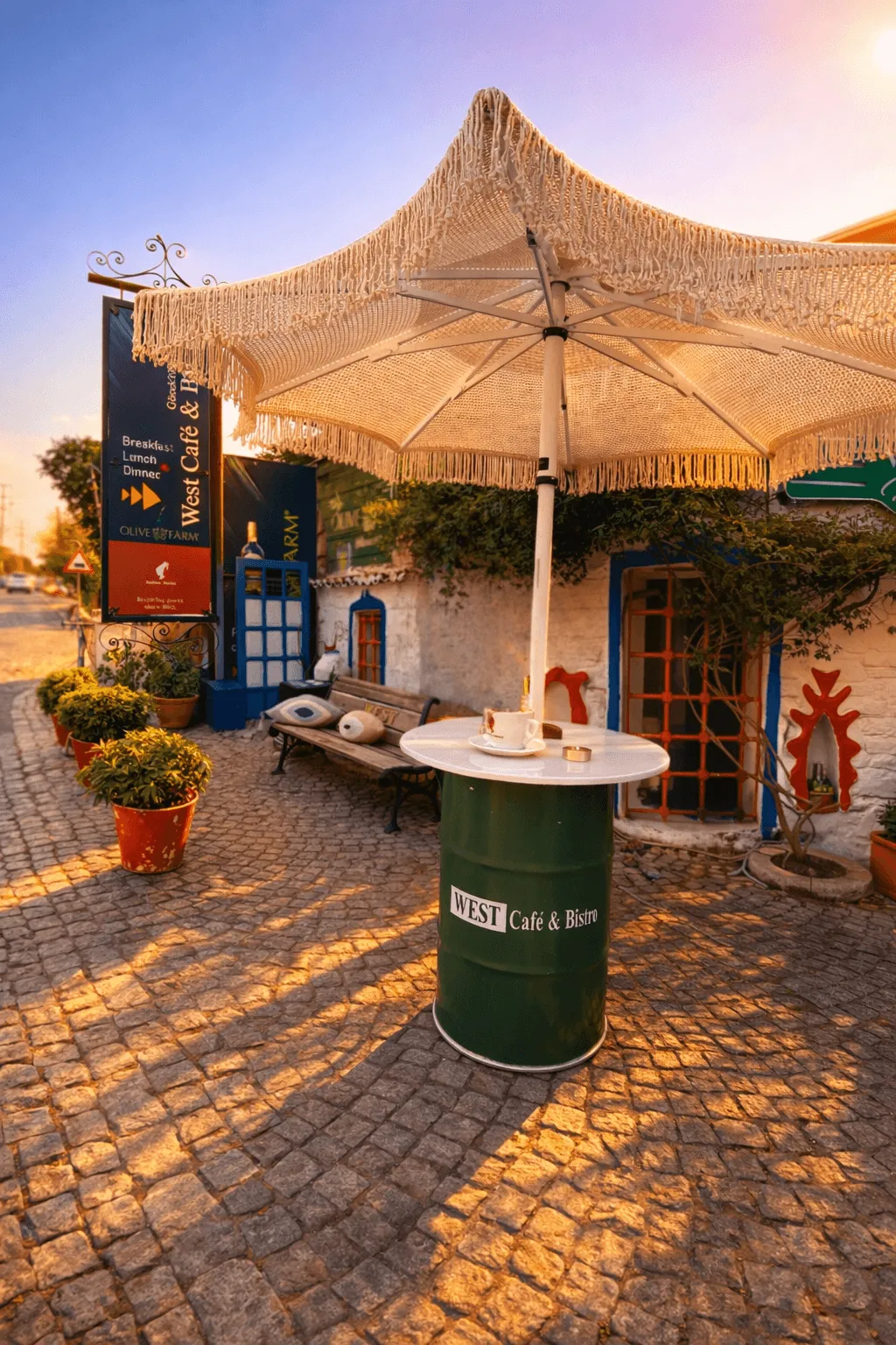 West Cafe projesi